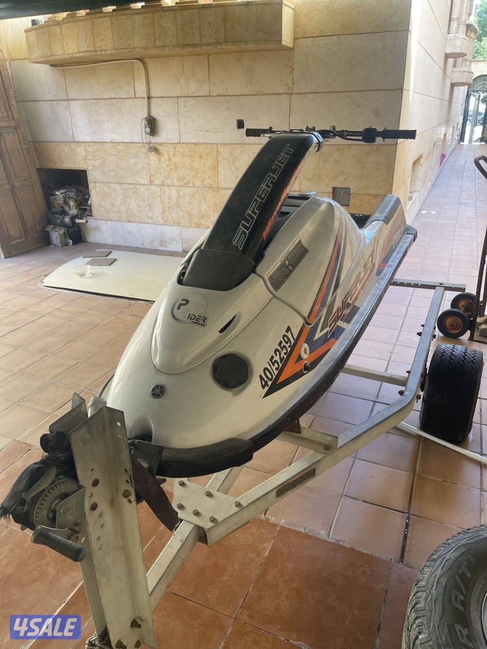 للبيع سبور   جت على المنظور1