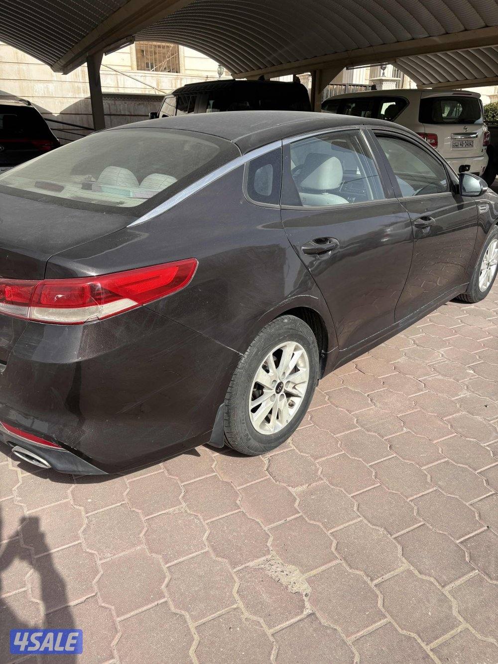 كيا أوبتيما 2017 المالك الثاني ماشيه 112 كم مكيف بارد3