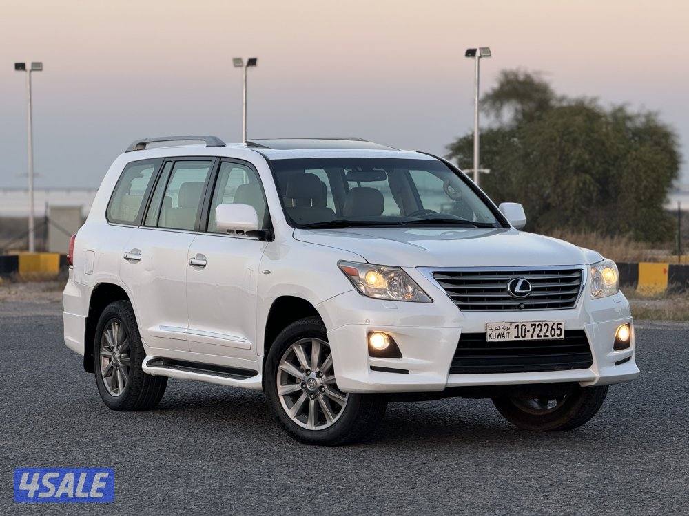 لكزس LX570-20110