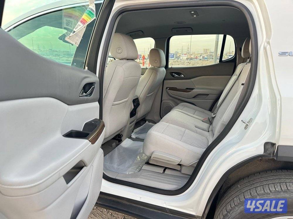 جي ام سي اكاديا موديل ٢٠١٨ بحالة الوكالة8