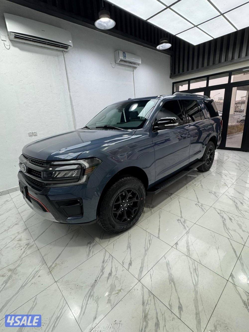 للبيع فورد اكسبدشن 2023 اصفار1