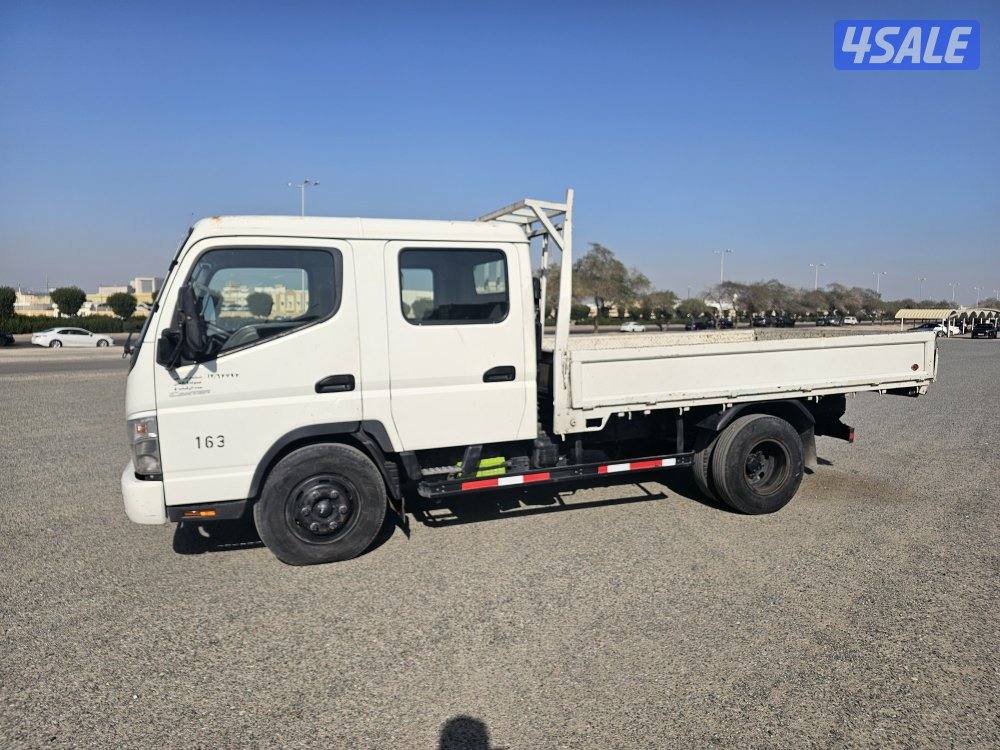 هاف لوري ميتشوبيشي 20143