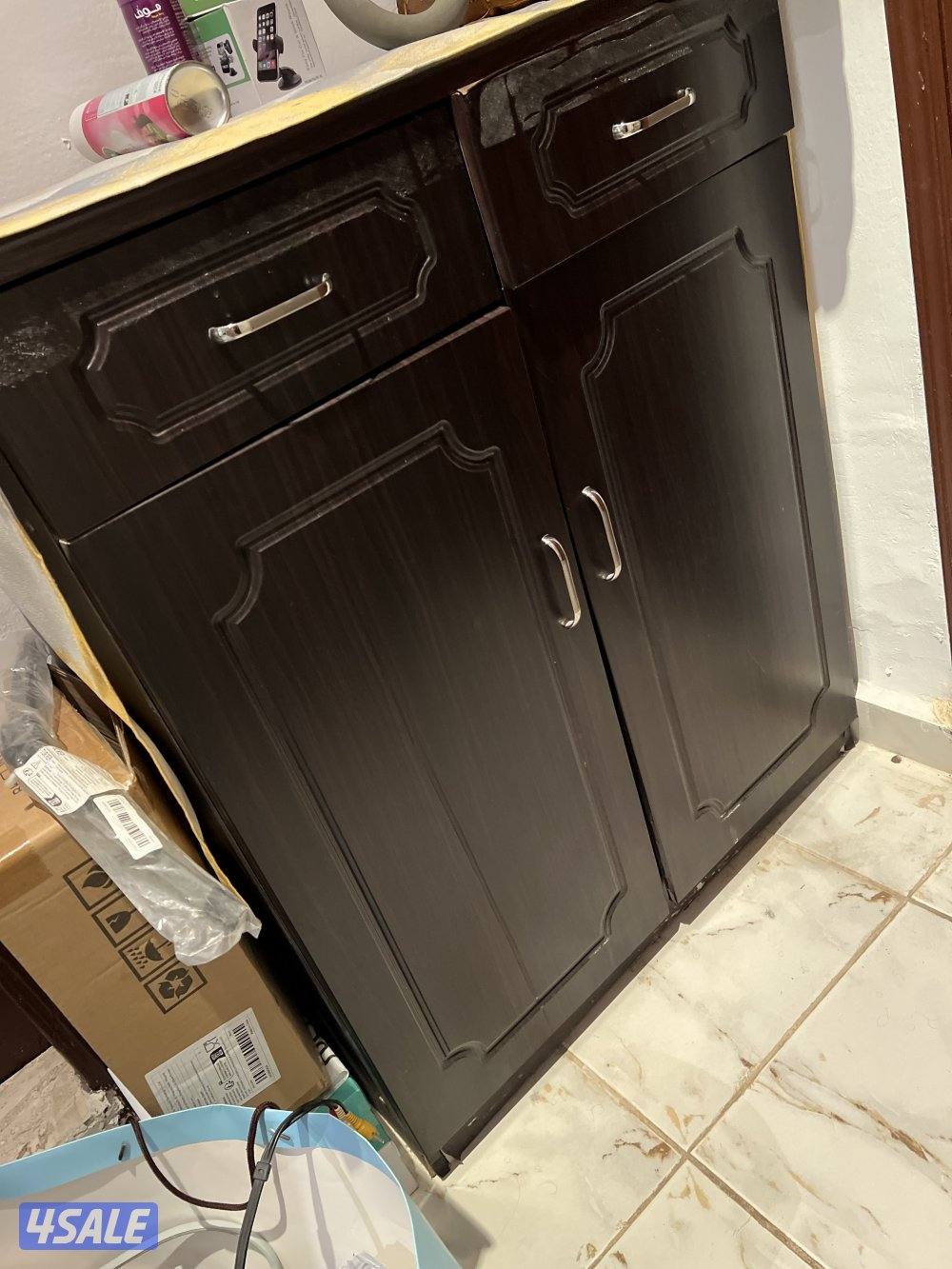 طقم جلوس وطقم طاولات وطاوله صغيره7