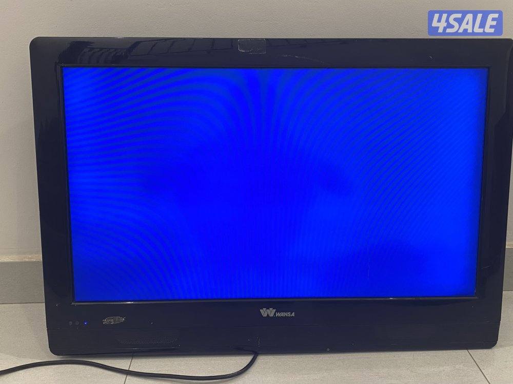 للبيع: تلفزيون42 بوصه تلفزيون32 بوصه الشاشه فيها كسر| دفايه| اله كاتبه1