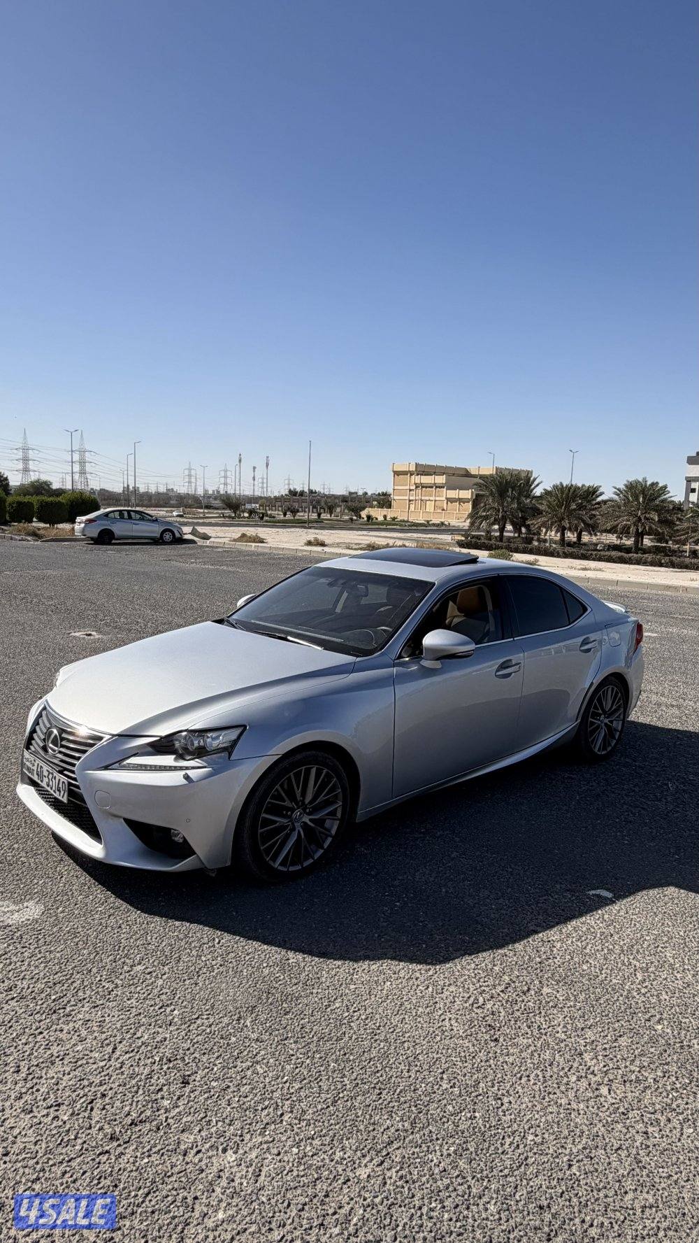 للبيع لكزس 2016 كامل المواصفات2