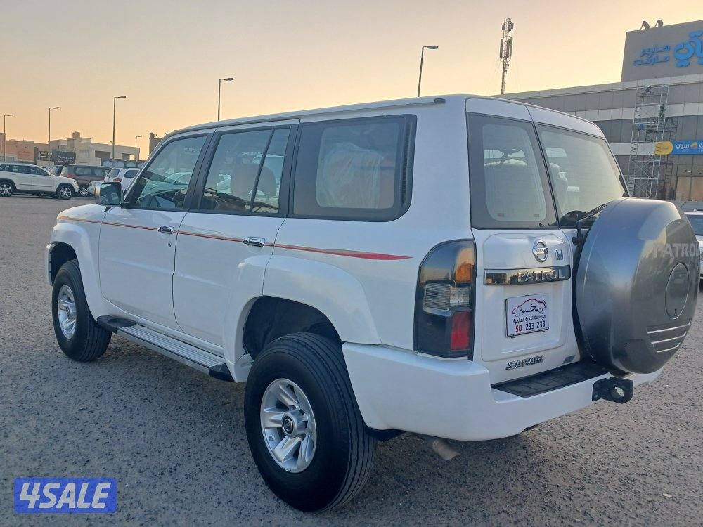 سفاري فتك موديل 2016 قير عادي4