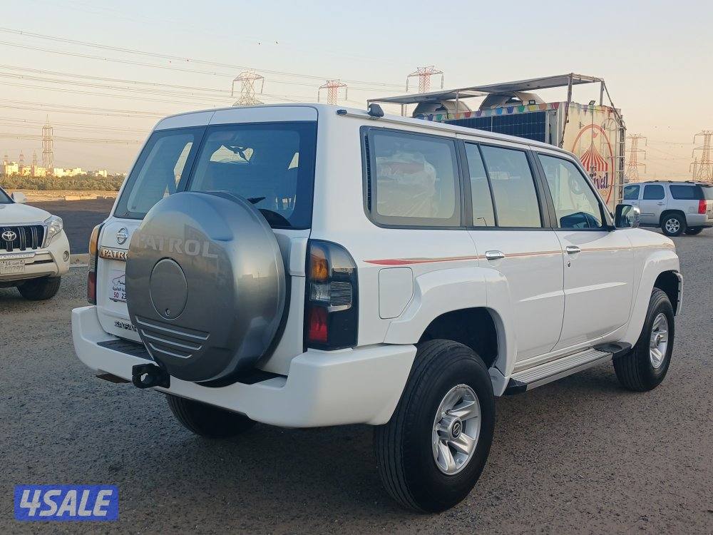 سفاري فتك موديل 2016 قير عادي5