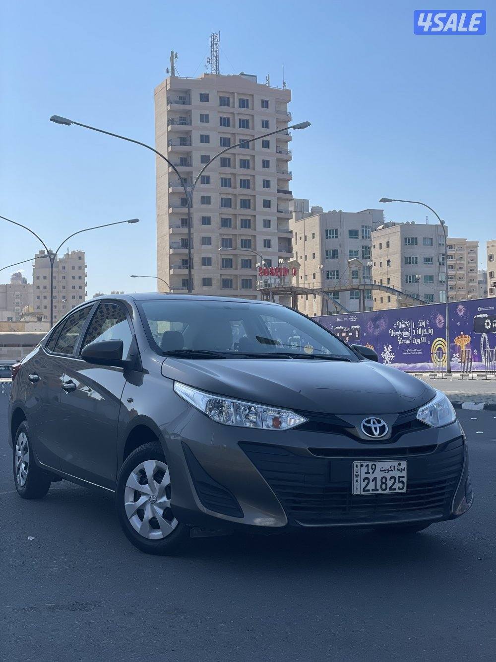 للبيع تويوتا يارس موديل 20200