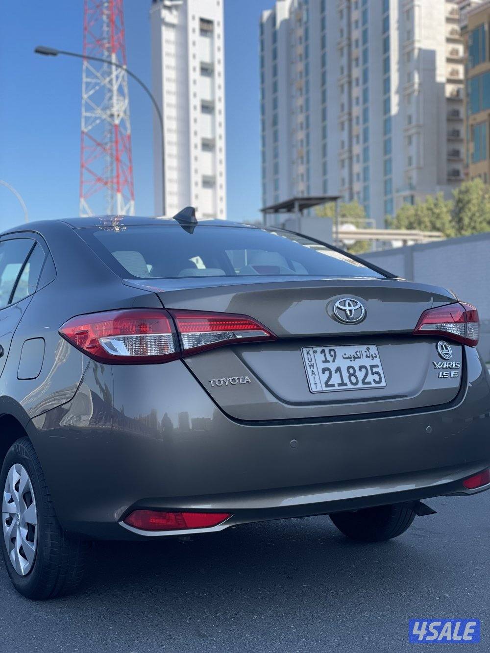 للبيع تويوتا يارس موديل 20201