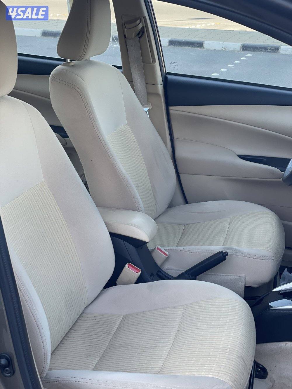 للبيع تويوتا يارس موديل 20208