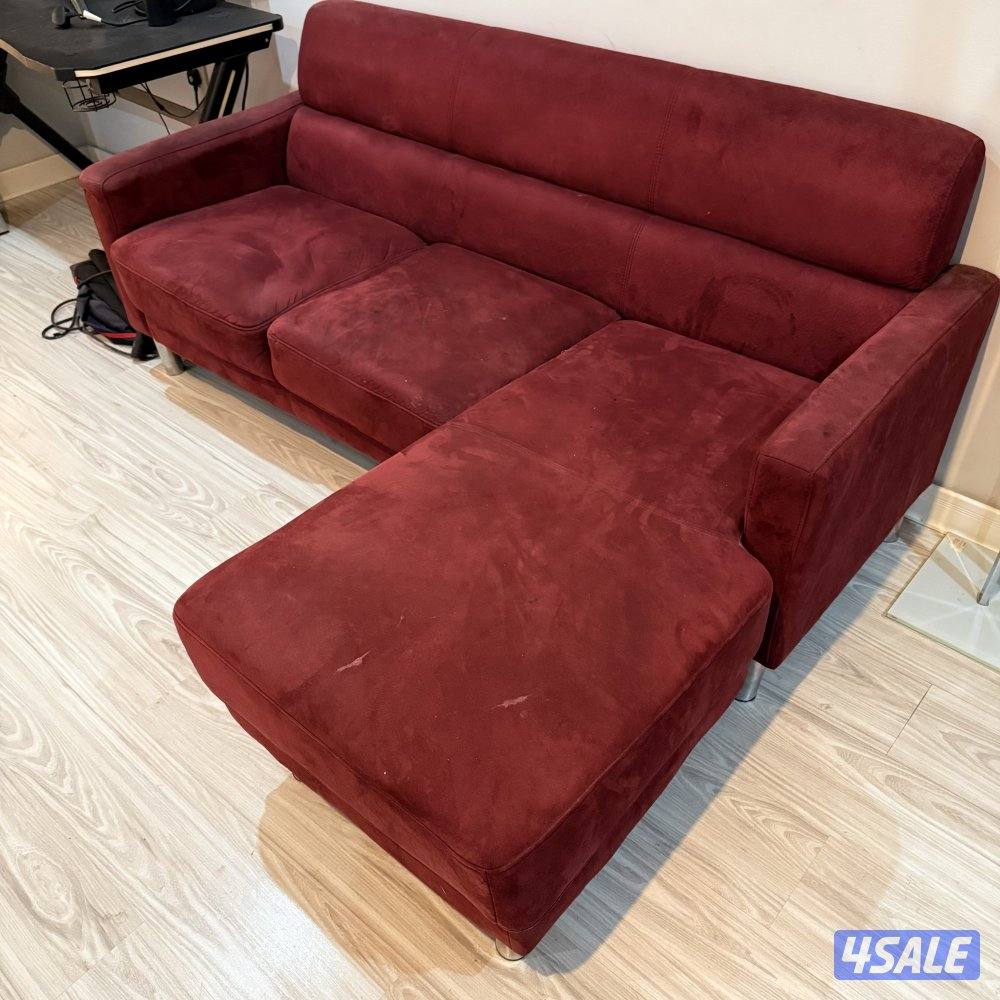 للبيع طاولات وكراسي3