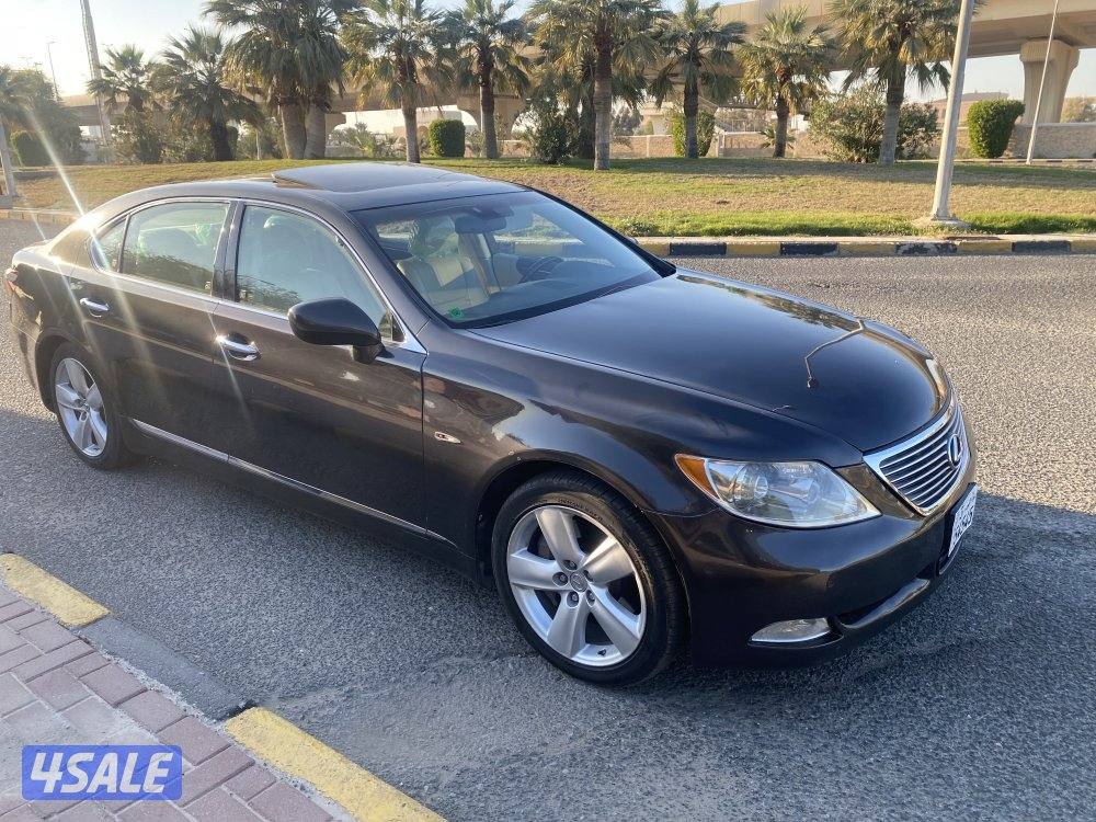 لكزس ٤٦٠ لارج1