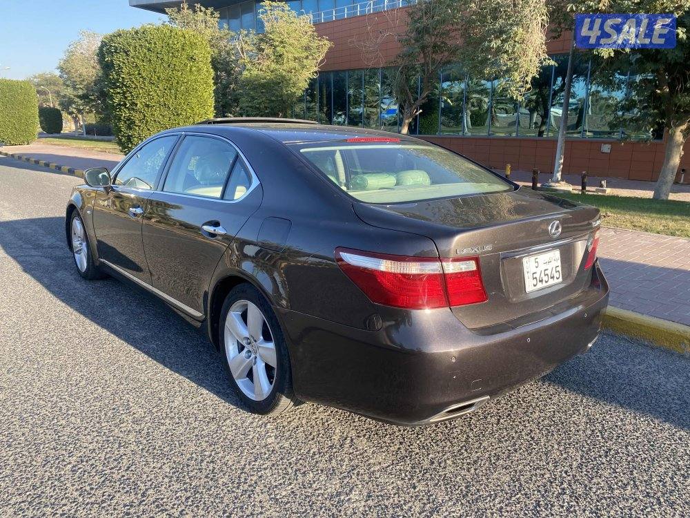 لكزس ٤٦٠ لارج2