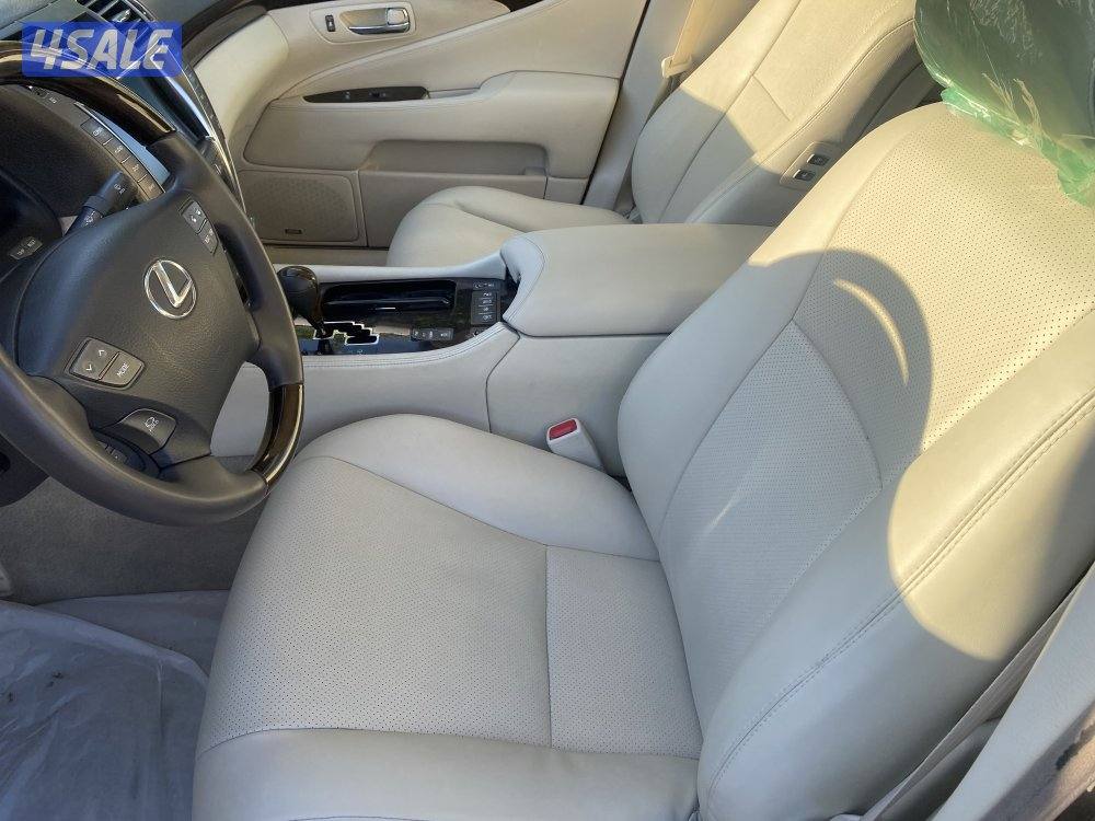 لكزس ٤٦٠ لارج4