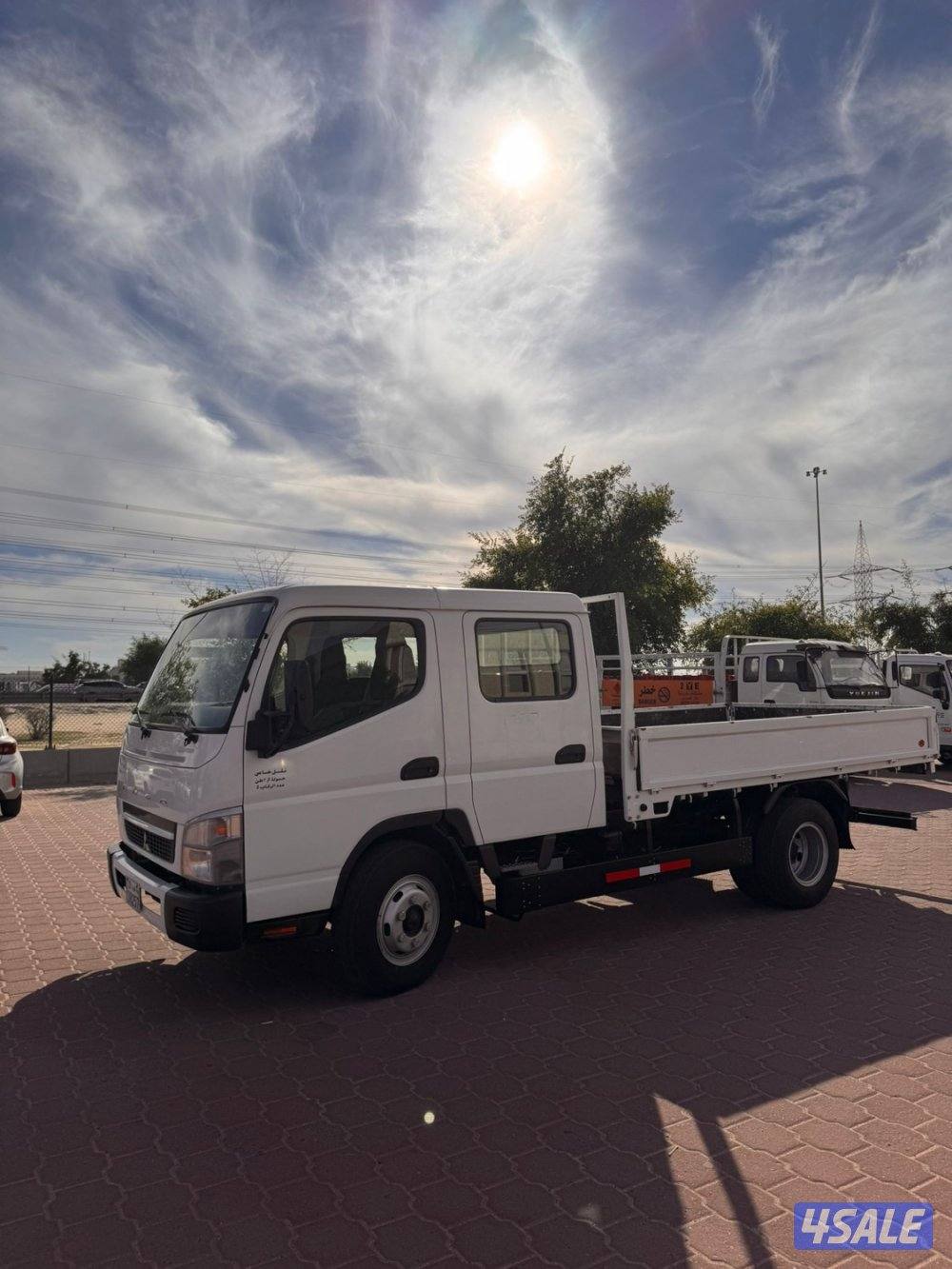 للبيع هاف لوري موديل 2022 دبل كبينة شرط الفحص بالكامل صبغ الوكالة0