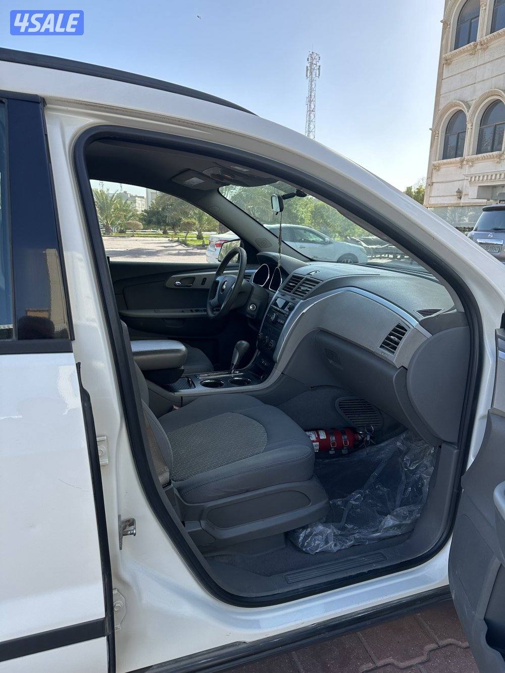 شفر ترافيرس . 2011 LS عداد 338 ألف كم -11