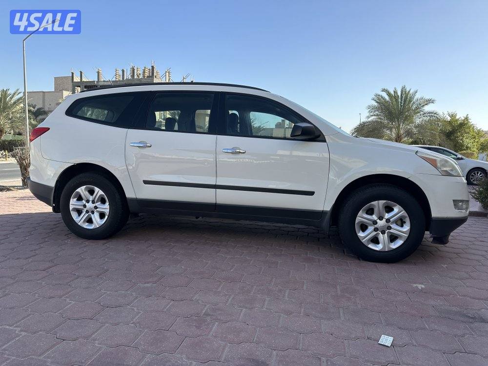 شفر ترافيرس . 2011 LS عداد 338 ألف كم -12