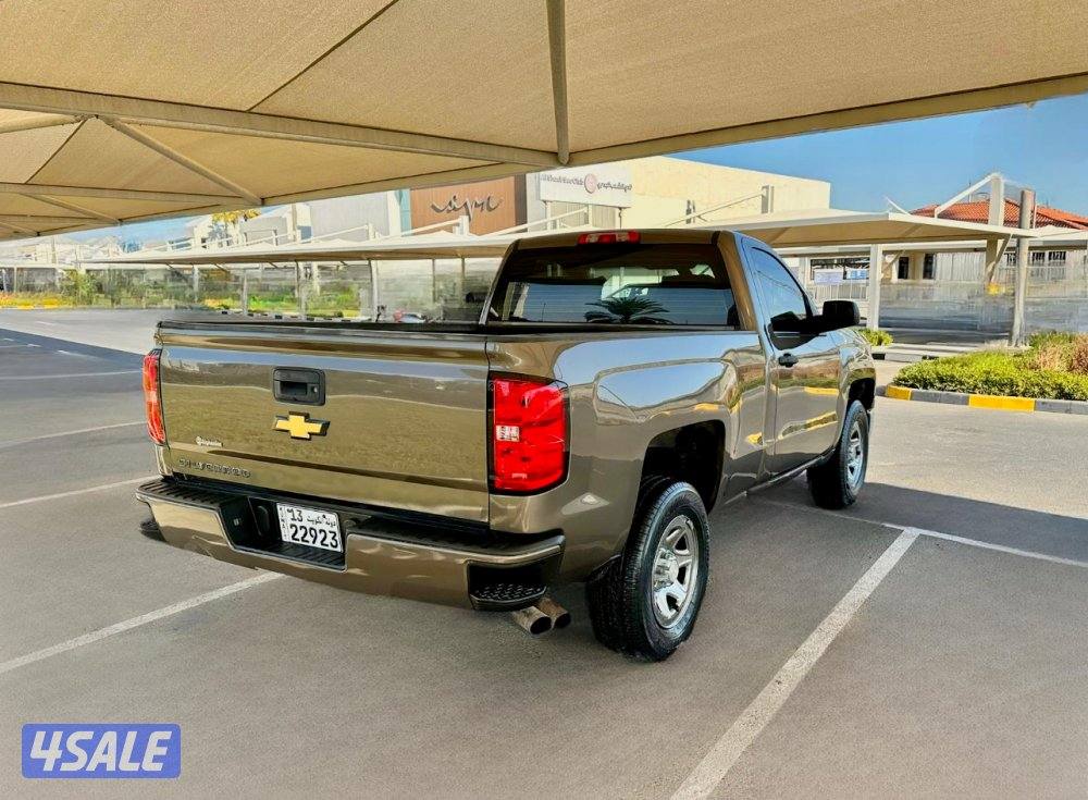 وانيت شيفروليه سلفرادو - الموديل:2015 - العداد:1866