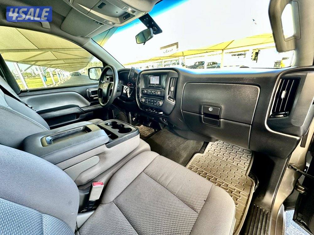 وانيت شيفروليه سلفرادو - الموديل:2015 - العداد:18611