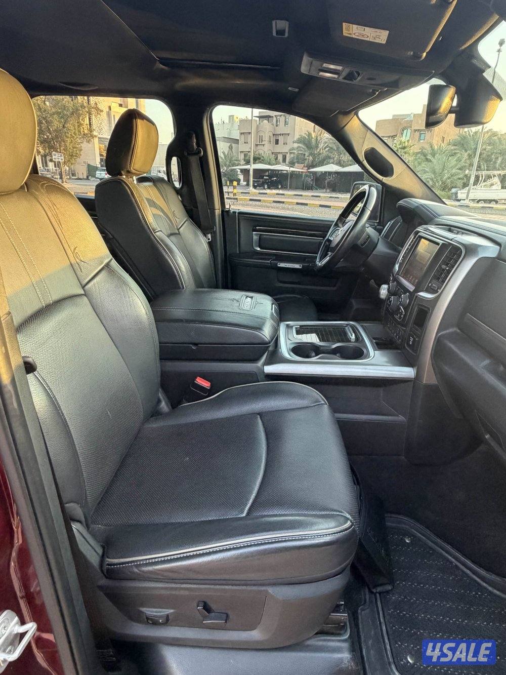 دودج رام 2017 ليمتد اعلى فئة5