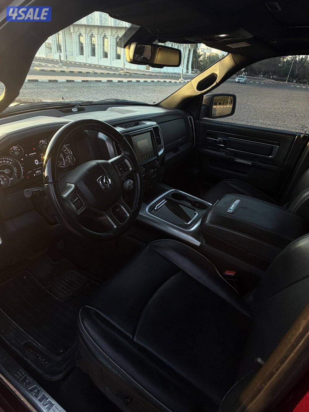 دودج رام 2017 ليمتد اعلى فئة6