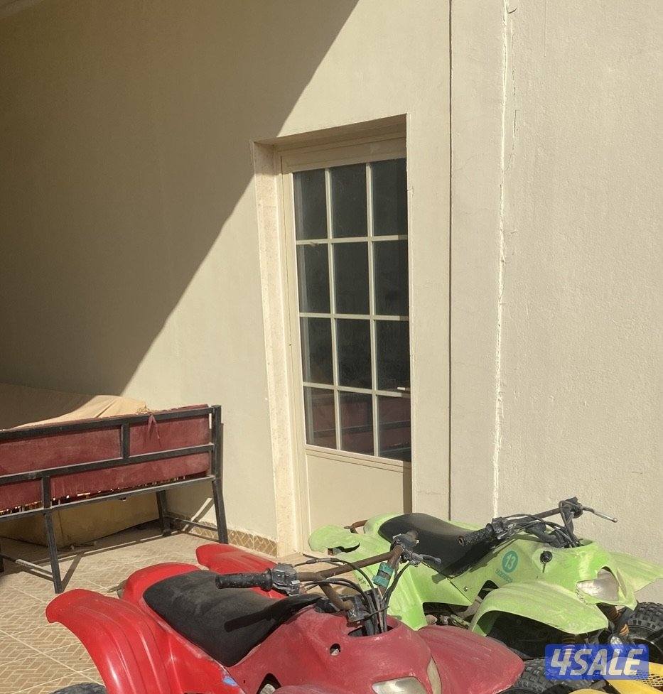 للبيع بقيات0