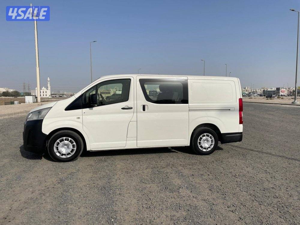 2019ا هايسHiace1