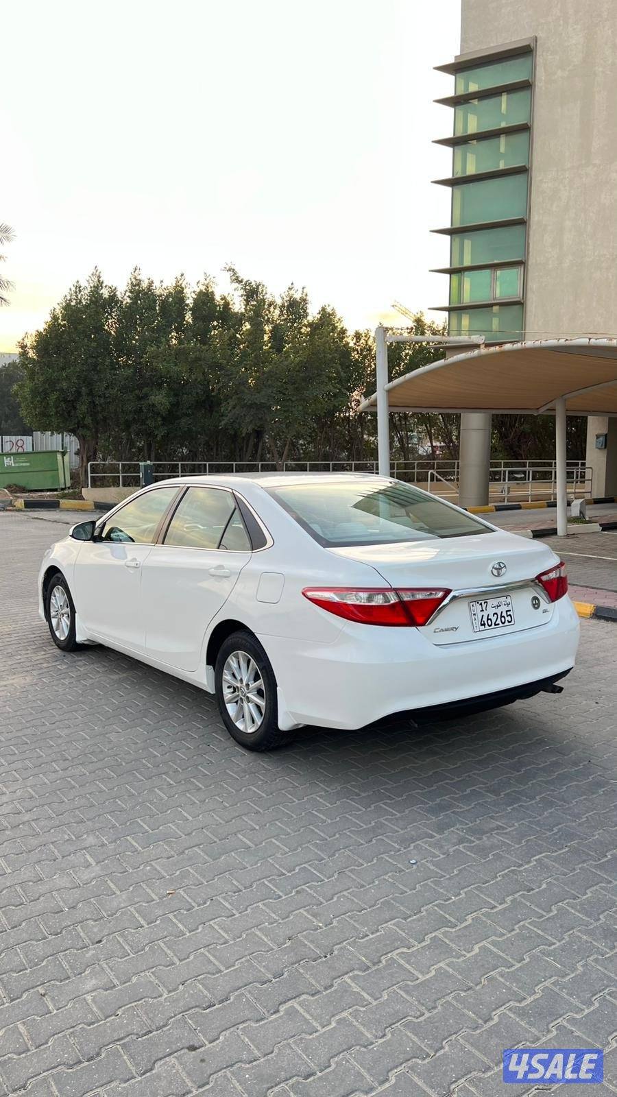 للبيع كامري 2017 بحاله الوكاله2