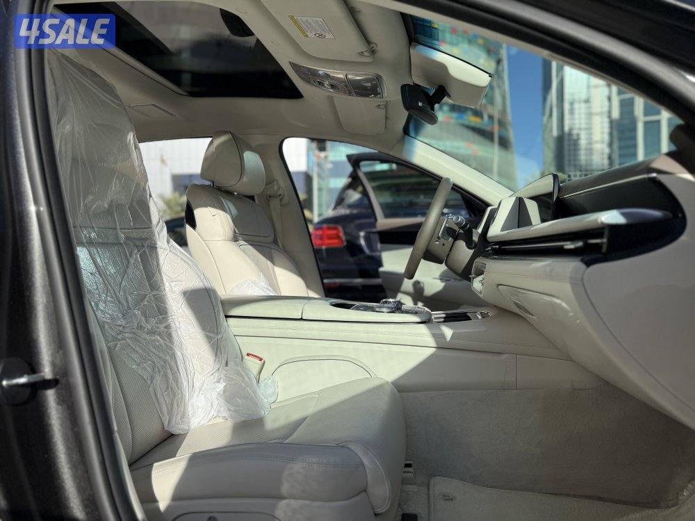 جينسيس … G90 … موديل … 2023 … تحت الكفاله10