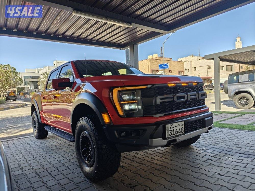 Ford Raptor 2022 mileage 16,000 KM0