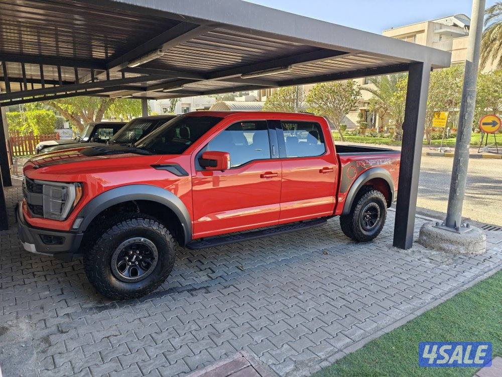 Ford Raptor 2022 mileage 16,000 KM8
