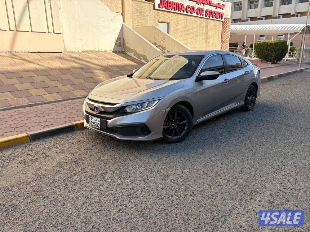 هوندا سيفك موديل 2020 ماكينه 1.6 عداد 131 الف0