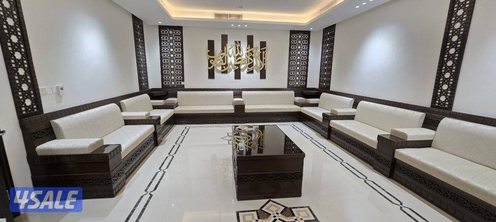 مفروشات تنجيد وتفصيل كنب ديوانيات وستاير3