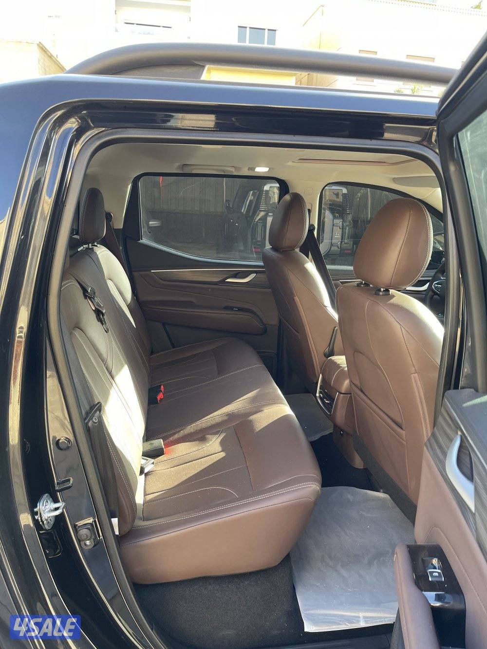 كامل مواصفات5