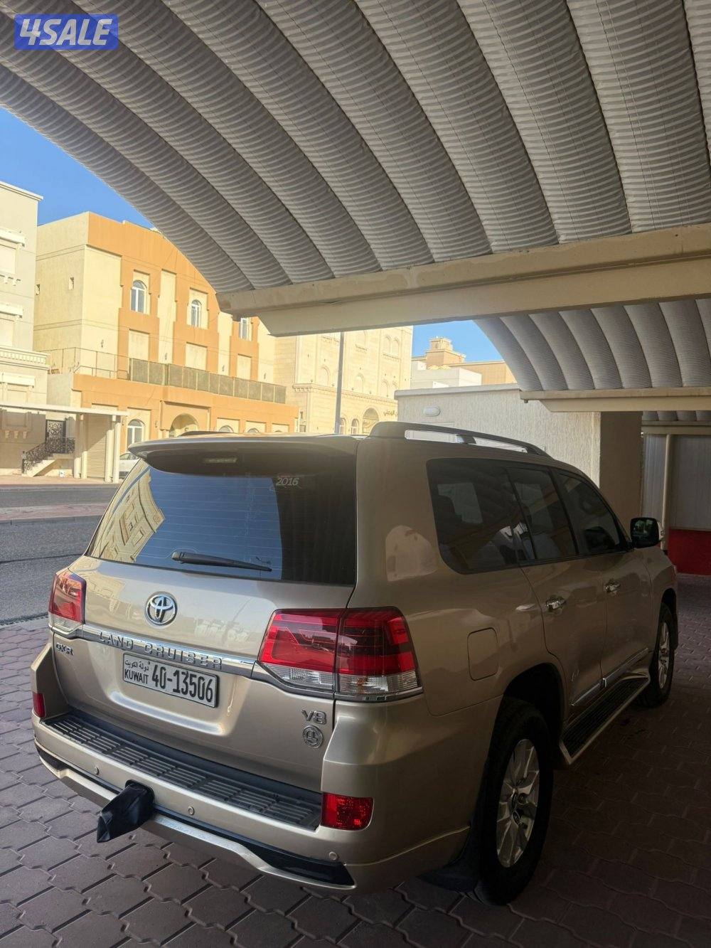 للبيع لاندكروزر 20165