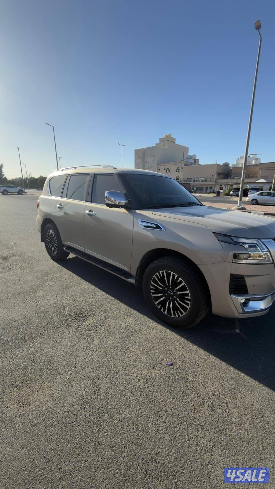 للبيع بلاتينيوم 20230