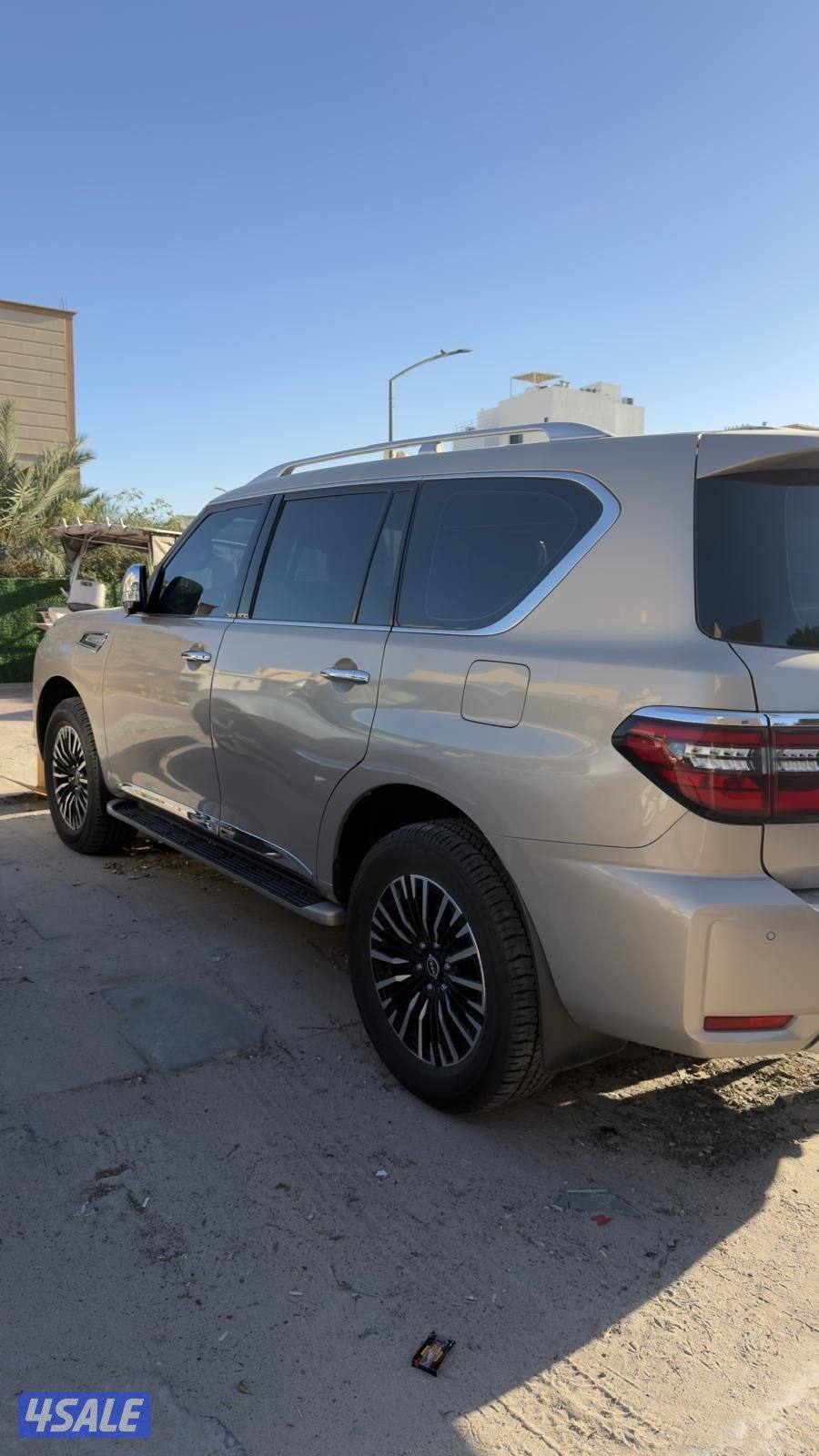 للبيع بلاتينيوم 20232