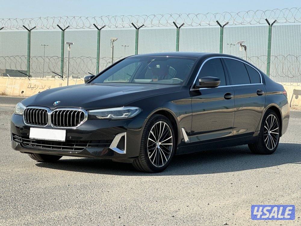 للبيع BMW520i/20234