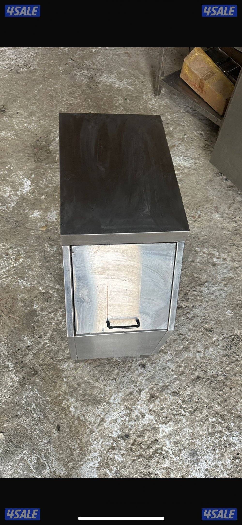 للبيع معدات مطعم ، كافية، اجهزة الكترونية متنوعة5