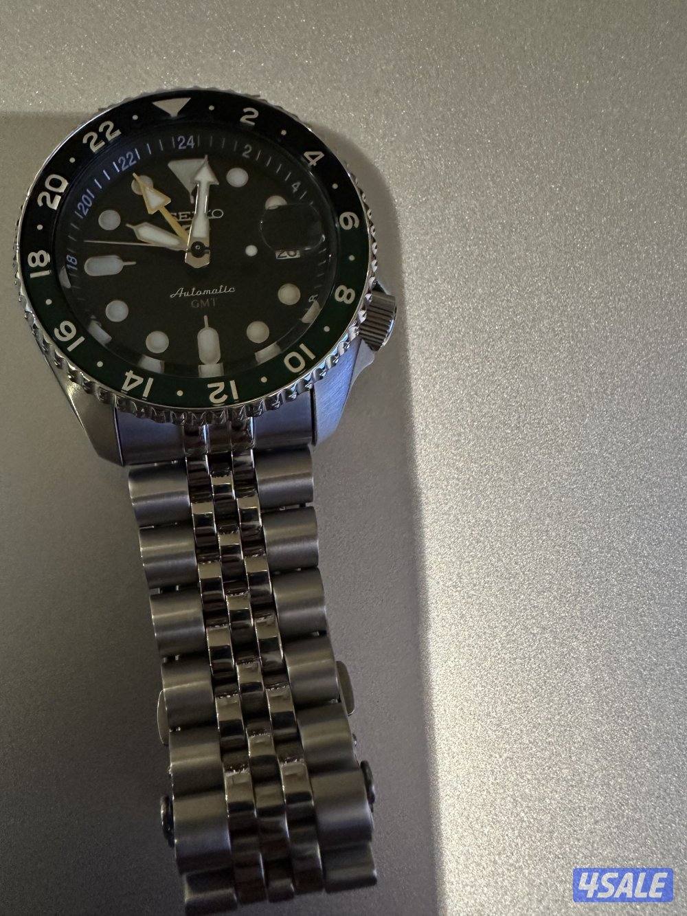 ساعة سيكو استعمال خفيف بالكرتون0