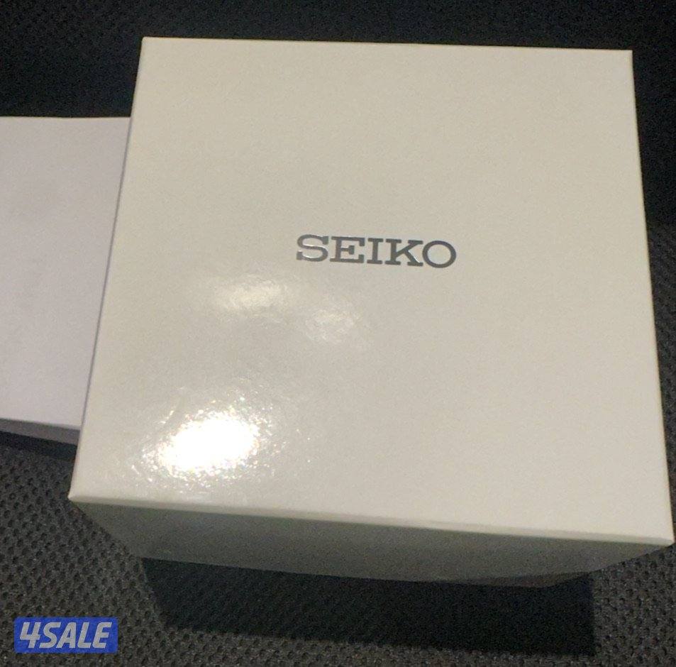 ساعة سيكو استعمال خفيف بالكرتون2