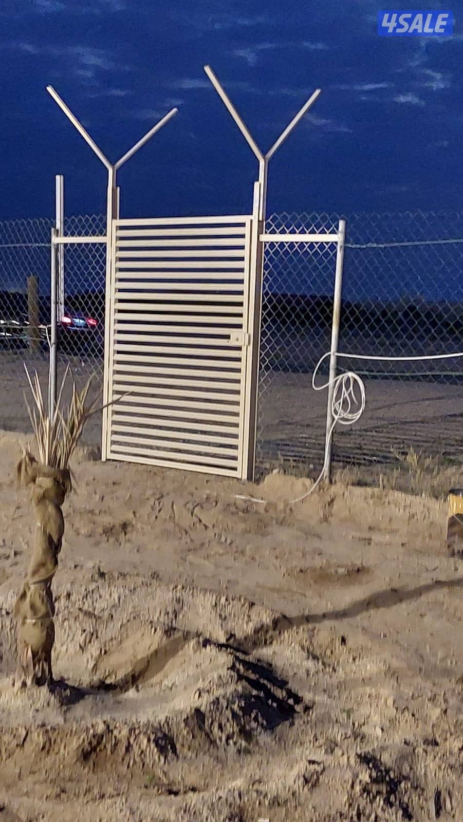 تسوير مزارع العبدلي وابواب سحب سته متر12