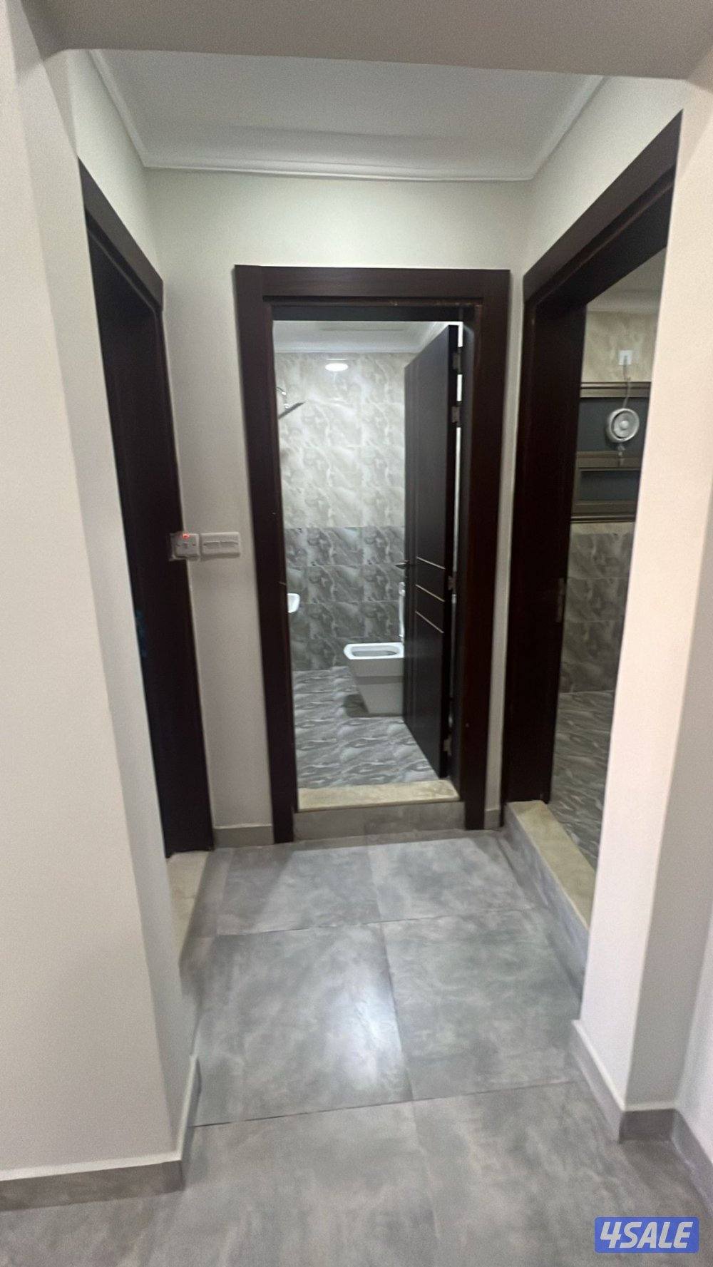 شقة حولي للإيجار عوائل0