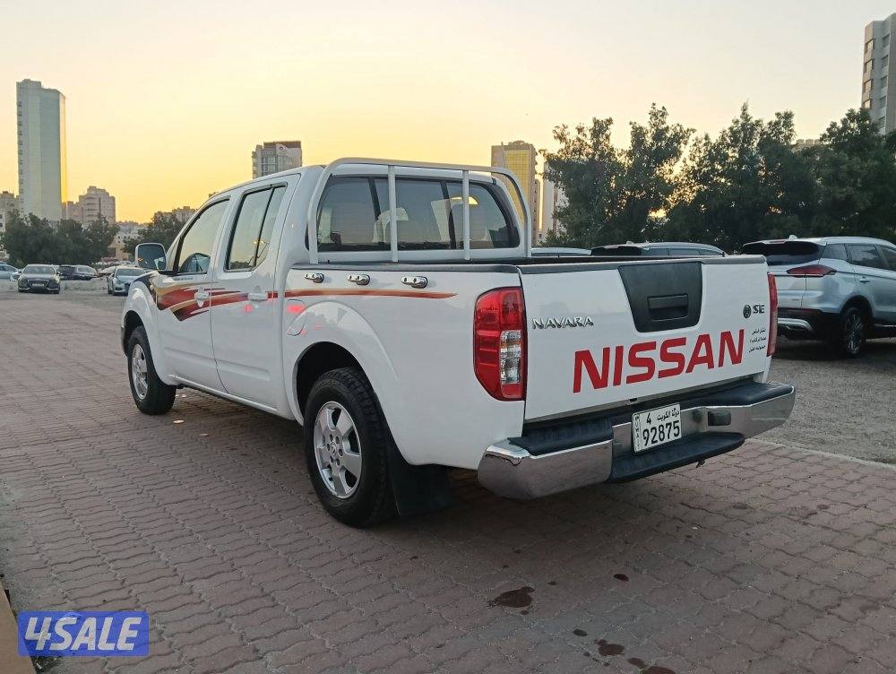 السالمية نيسان وانيت نيفارا موديل 2011 SE3