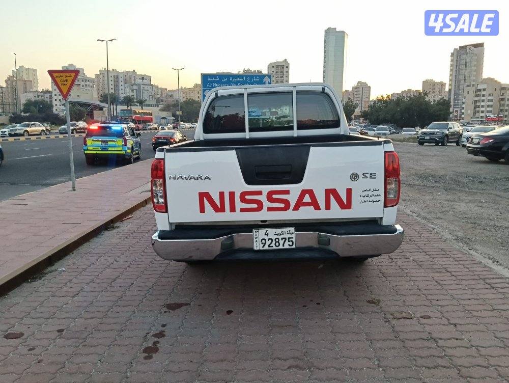 السالمية نيسان وانيت نيفارا موديل 2011 SE4