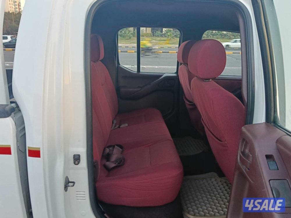 السالمية نيسان وانيت نيفارا موديل 2011 SE7