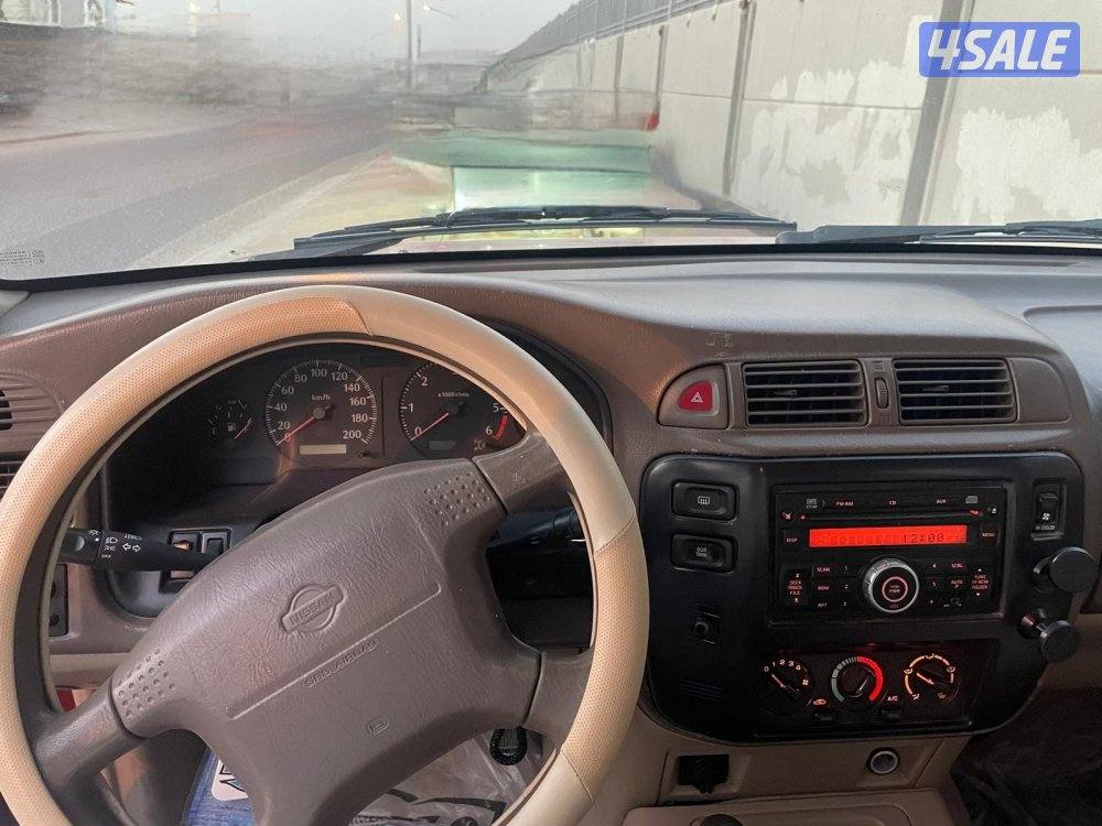 سفاري موديل 1998 قير عادي4