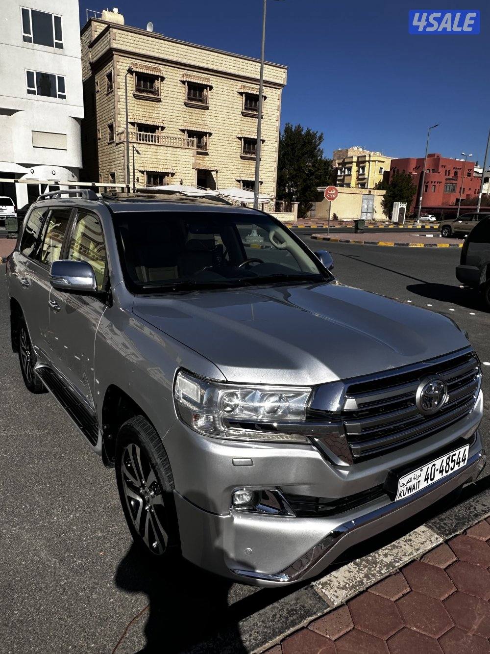 للبيع لاند0