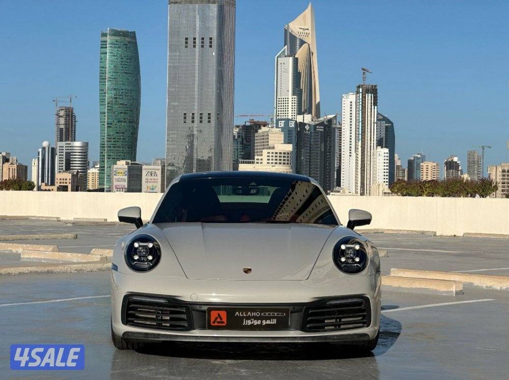 بورشه كريرا موديل2024 عداد9الاف وارد بهبهاني تحت الكفاله لغاية 2026/43