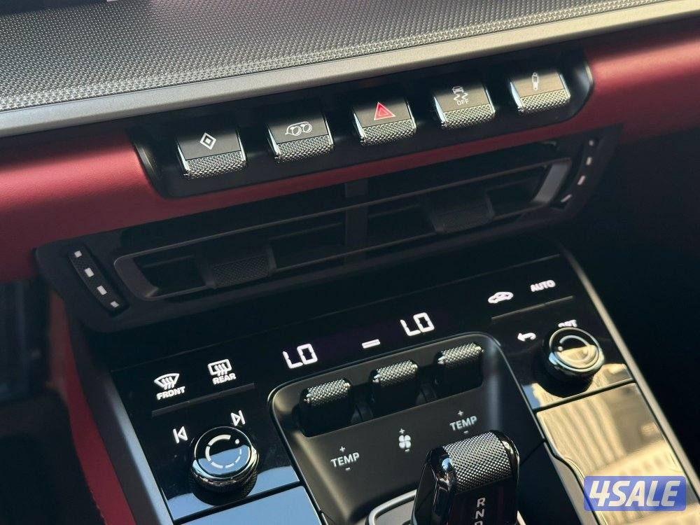 بورشه كريرا موديل2024 عداد9الاف وارد بهبهاني تحت الكفاله لغاية 2026/410